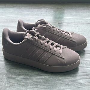 Adidas Grand Court 2.0 Sneaker, Purple, size 8, NWOT